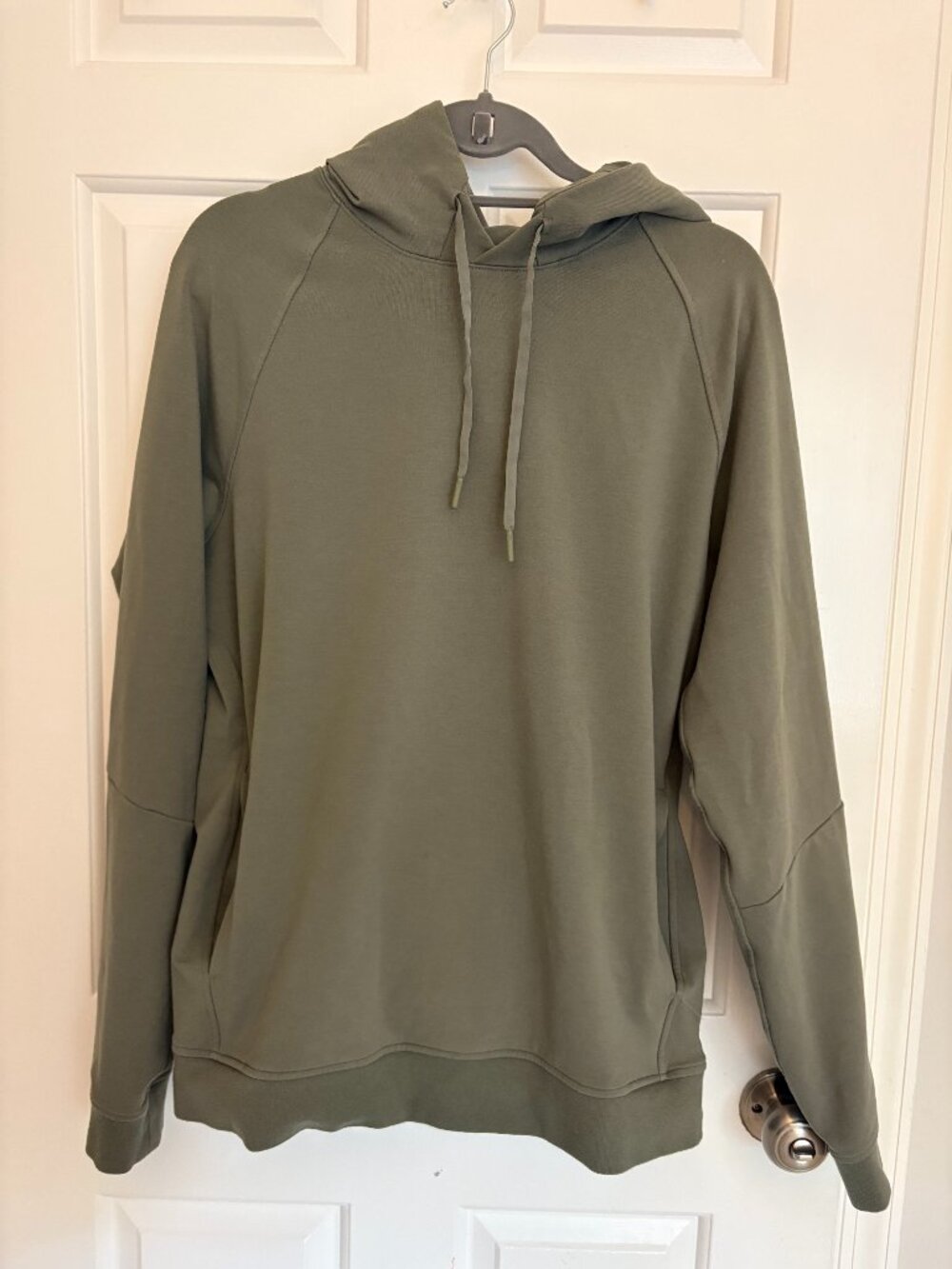 Lululemon Olive Green Hoodie for Men size Medium